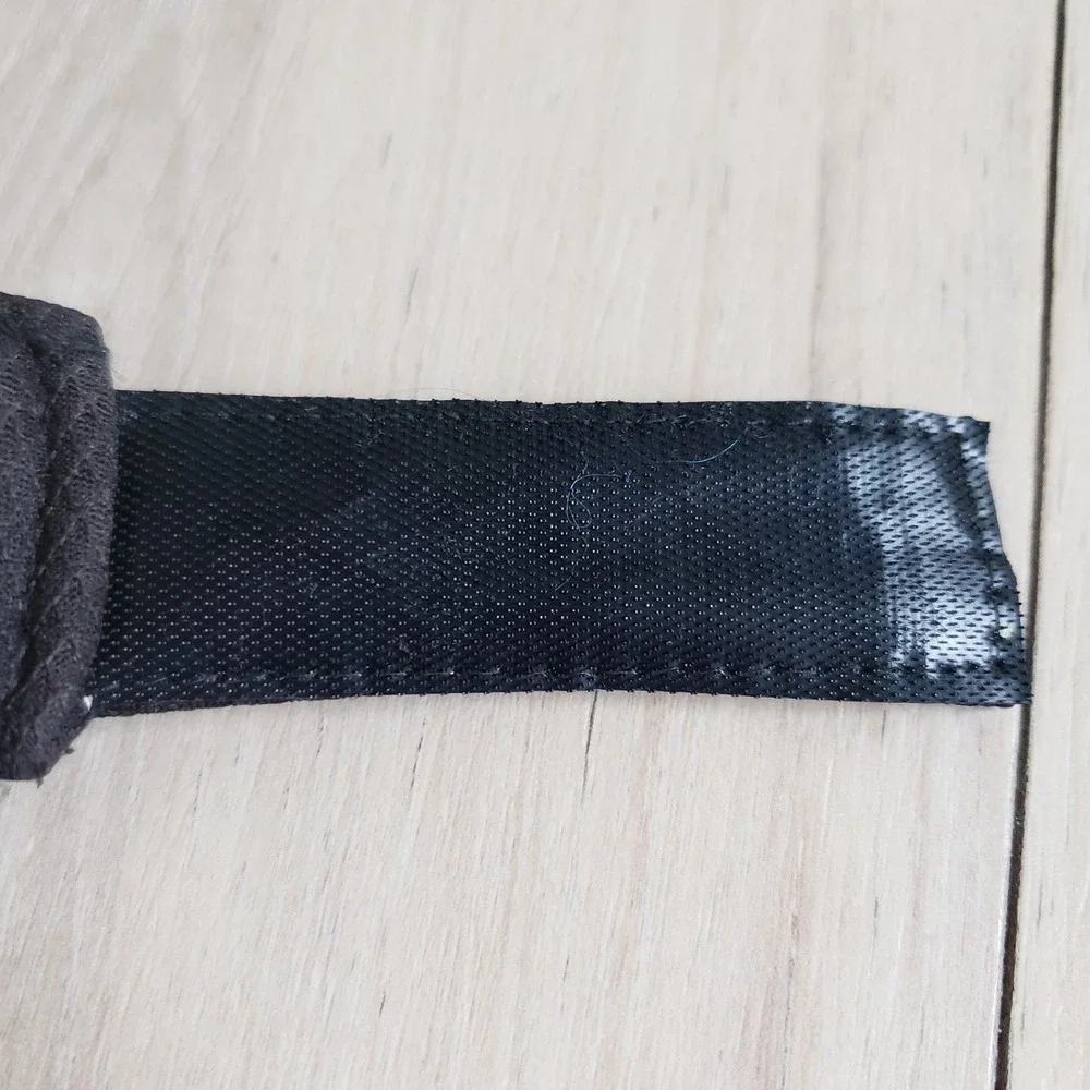 Oakley material synthetic